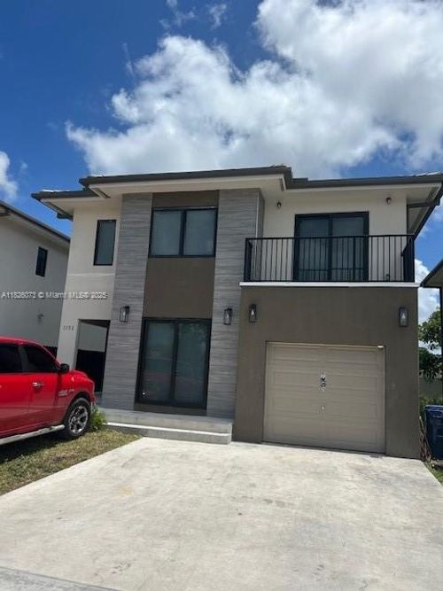 226 Nw 11th Ct, Florida City, FL, 33034-3417 | Card Image