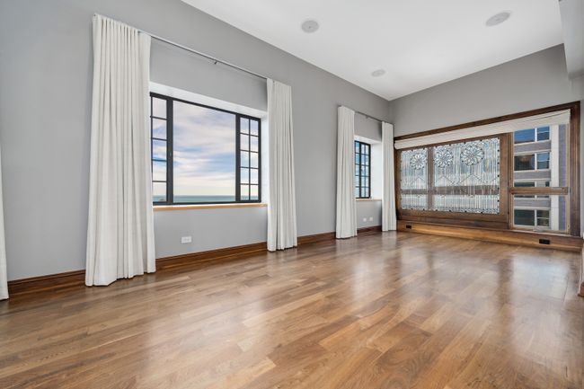PH-12 - 707 W Junior Terrace, Condo with 4 bedrooms, 3 bathrooms and 1 parking in Chicago IL | Image 14