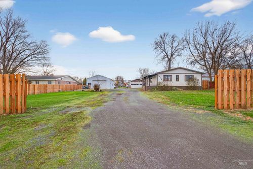 1616 Powers Ave, Lewiston, ID, 83501-5911 | Card Image