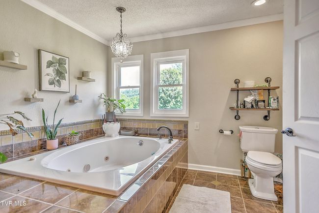 22643 Twin Oaks Rd, House other with 5 bedrooms, 4 bathrooms and null parking in Abingdon VA | Image 31
