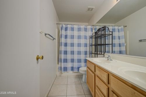 604 S Hastings, Mesa, AZ, 85208-7184 | Card Image