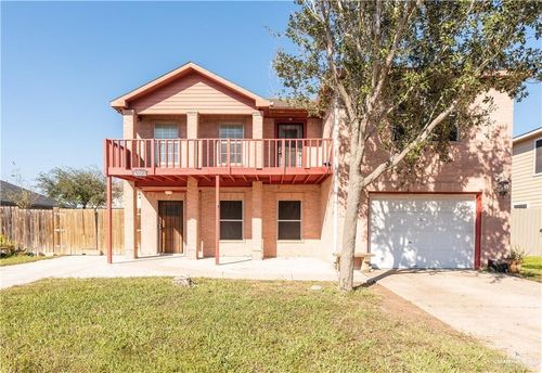 2008 W 40th St, Mission, TX, 78573-5033 | Card Image