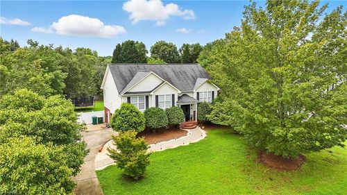 7340 Franklin Rd, Lewisville, NC, 27023-8314 | Card Image