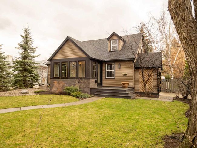 1011 14 Street S, Home with 4 bedrooms, 2 bathrooms and 3 parking in Lethbridge AB | Image 2