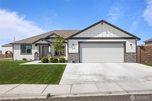 3504 Kathren Ln, Pasco, WA, 99301-4714 | Card Image