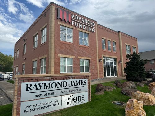 ste-100-6589 S 1300 E, Murray, UT, 84121-2435 | Card Image