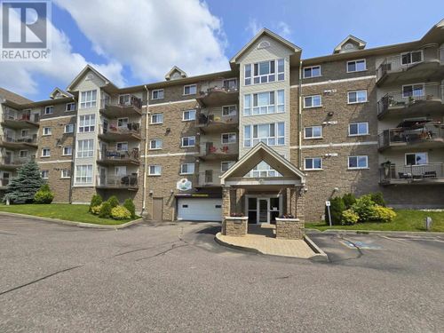 206-620 Red River Rd, Thunder Bay, ON, P7B7C8 | Card Image