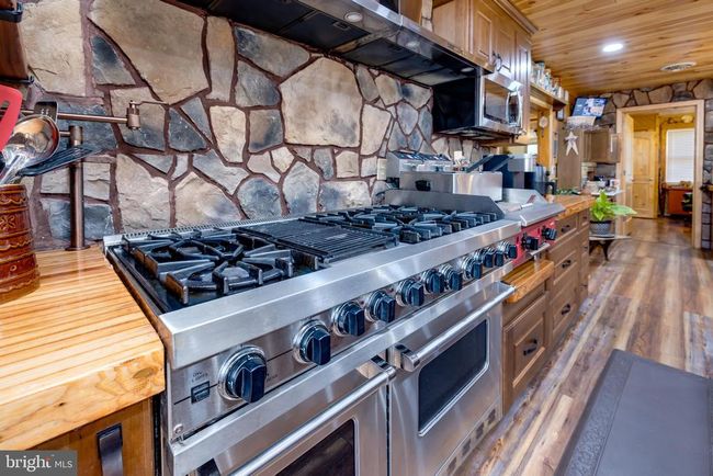 528 Ellis Dr, House other with 3 bedrooms, 3 bathrooms and null parking in LURAY VA | Image 12