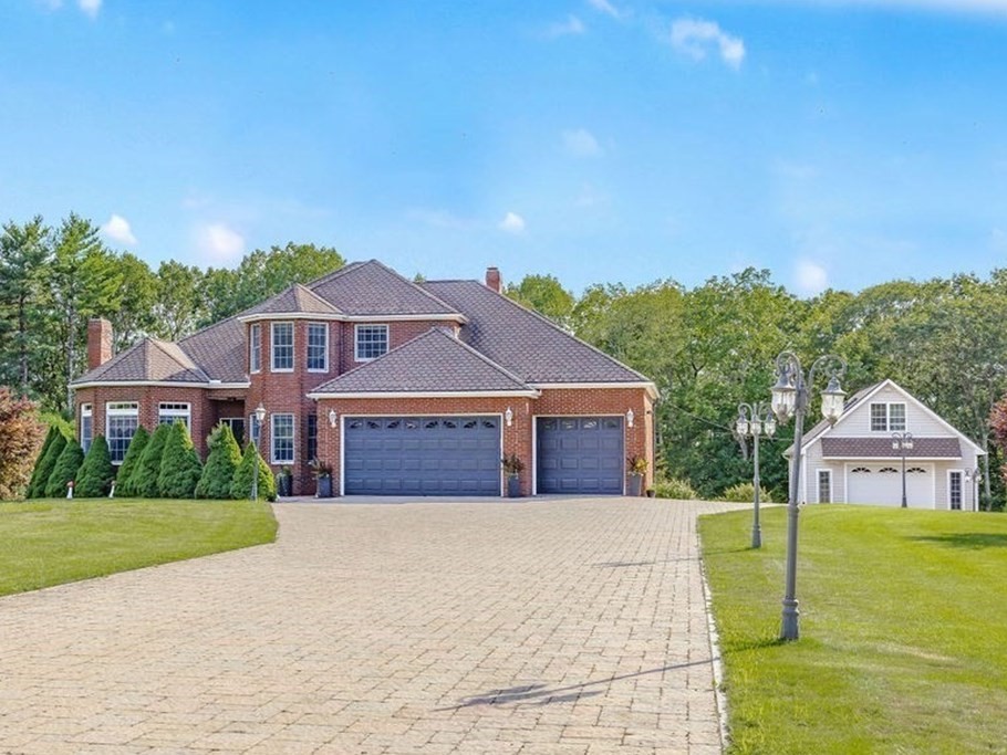 114 Upper Gore Rd, For Sale in Webster - eXp Realty