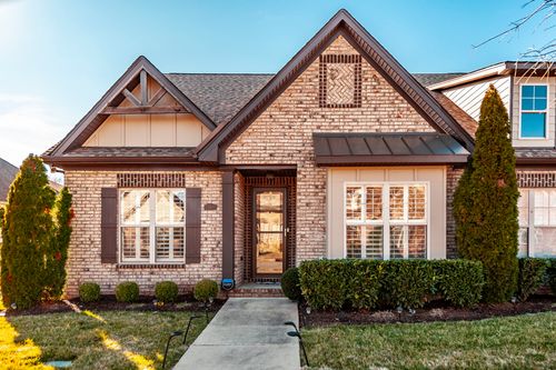 1130 S Mcmahan Dr, Gallatin, TN, 37066-6186 | Card Image