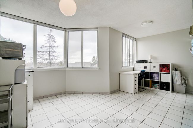 202 - 80 Alton Towers Cir, Condo with 2 bedrooms, 2 bathrooms and 1 parking in Scarborough ON | Image 15