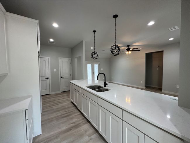 317 N Clark St, House other with 3 bedrooms, 2 bathrooms and null parking in Comanche TX | Image 11