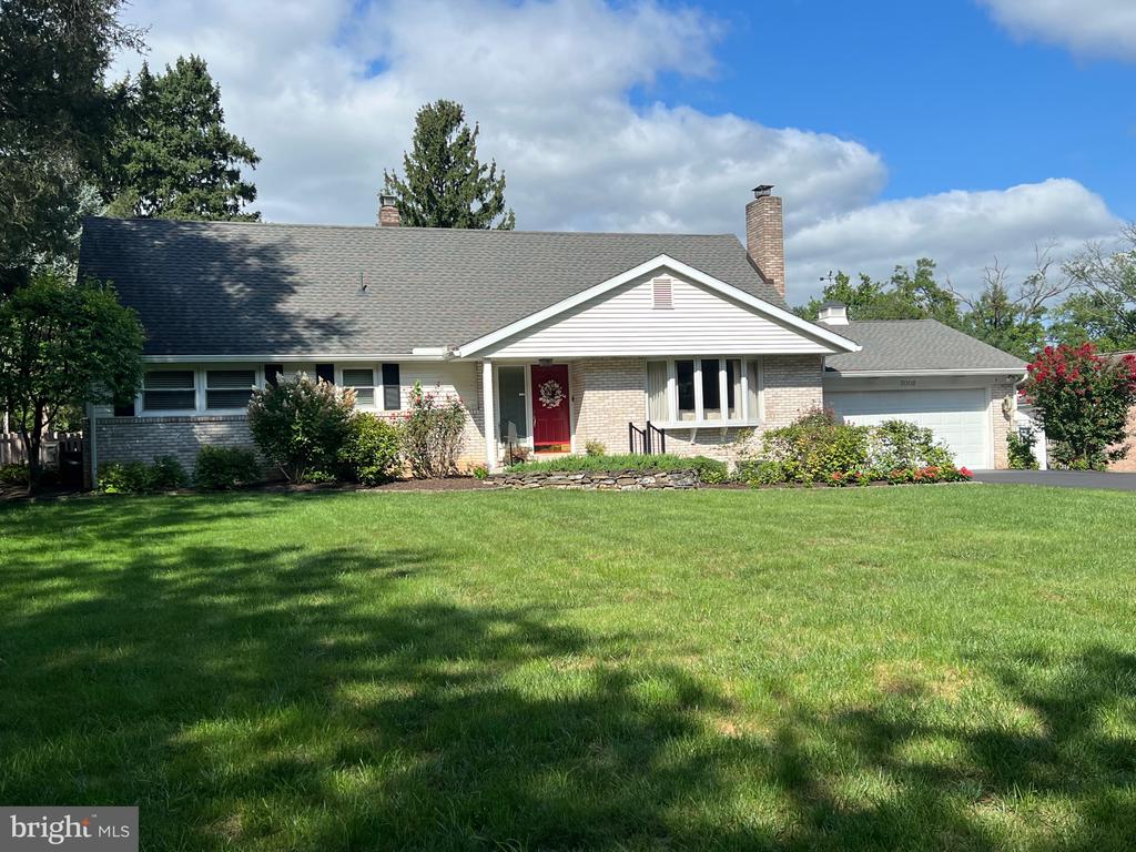 Elm Rd, Reading, PA 19605
