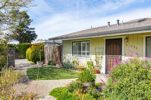 1526 Brazil Ln, Santa Cruz, CA, 95062 | Card Image
