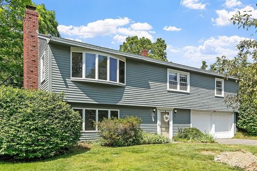 15 Greenbrook Rd, South Hamilton, MA, 01982-2504 | Card Image