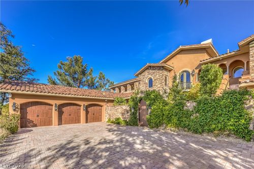 16 Anthem Pointe Ct, Henderson, NV, 89052-6605 | Card Image
