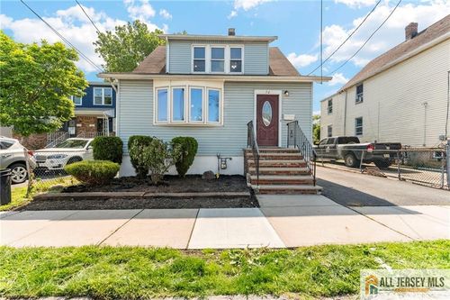 74 Charles St, Carteret, NJ, 07008-3145 | Card Image