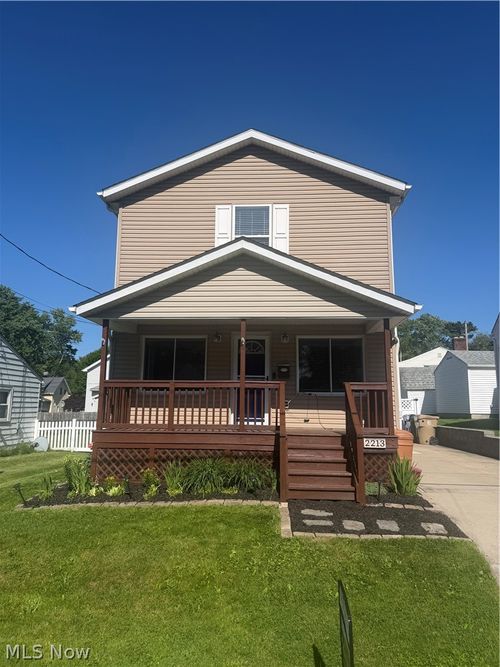 2213 10th Street, Cuyahoga Falls, OH, 44221 | Card Image