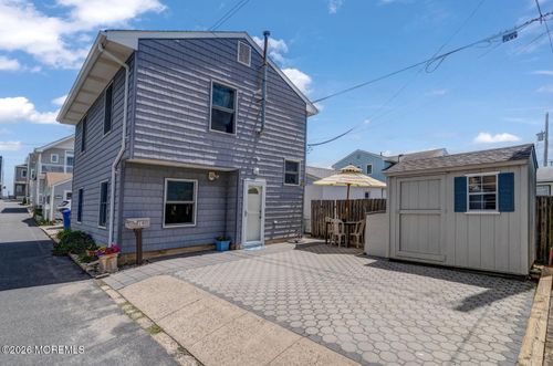 19 E Shore Way, Lavallette, NJ, 08735 | Card Image