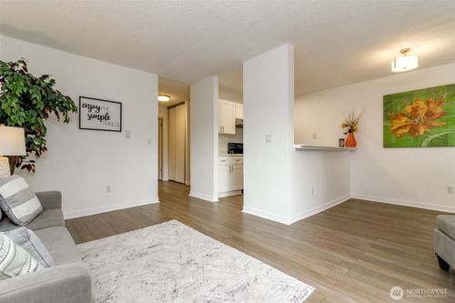 34-1003 S 308th St, Federal Way, WA, 98003-4754 | Card Image