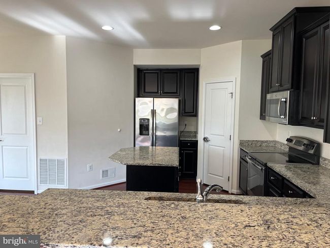 26 Tollerton Trl, House other with 3 bedrooms, 3 bathrooms and null parking in Falling Waters WV | Image 17