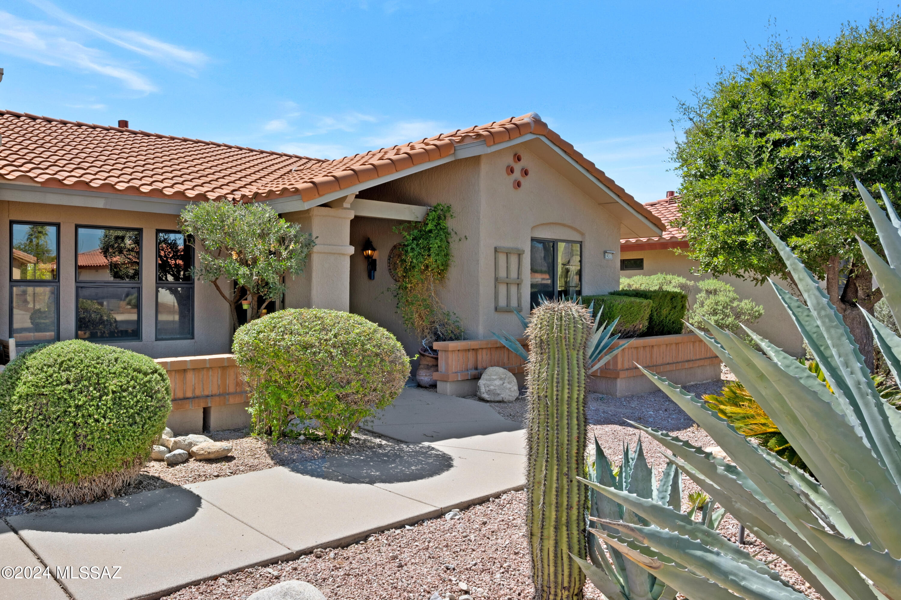 Sky Trl, Oro Valley, AZ 85755