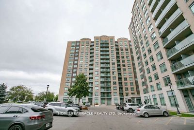 1208 - 11 Oneida Cres, Condo with 0 bedrooms, 1 bathrooms and 1 parking in Richmond Hill ON | Image 3