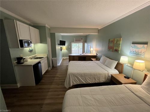 602 W Fort Macon Rd, Atlantic Beach, NC, 28512-5310 | Card Image