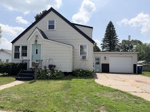 2109 River Street, Merrill, WI, 54452 | Card Image