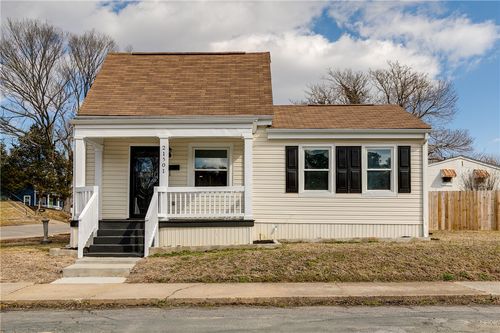 21501 Jackson St, South Chesterfield, VA, 23803-2403 | Card Image