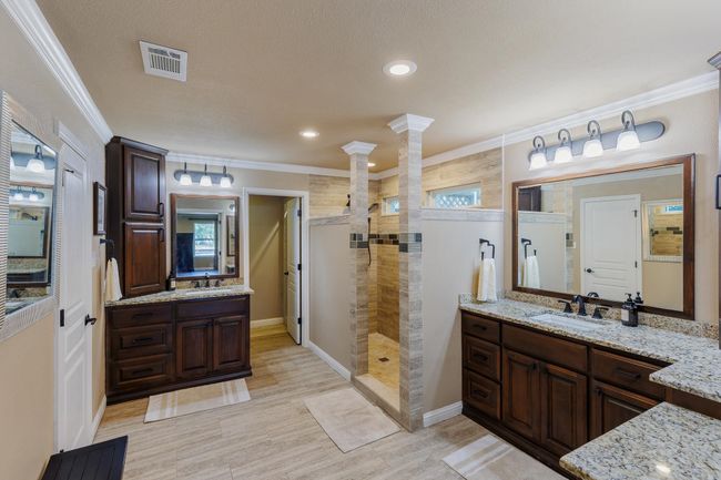 110 Lost River Rd, House other with 8 bedrooms, 8 bathrooms and null parking in Georgetown TX | Image 9