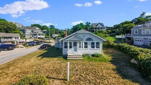 215 Manomet Point Rd, Plymouth, MA, 02360-1170 | Card Image