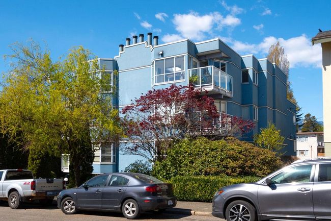 PH2 - 2333 Eton Street, Condo with 2 bedrooms, 1 bathrooms and 1 parking in Vancouver BC | Image 18