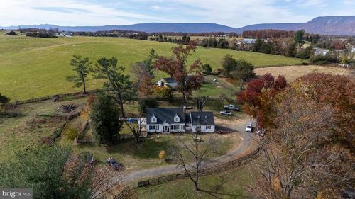 143 Lakewood Rd, LURAY, VA, 22835-5332 | Card Image