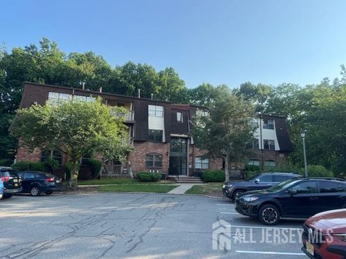 1705 Green Hollow Dr, Iselin, NJ, 08830-2948 | Card Image