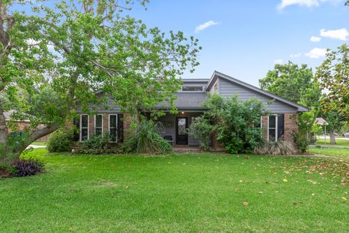 535 Oyster Creek Dr, Richwood, TX, 77531-2513 | Card Image