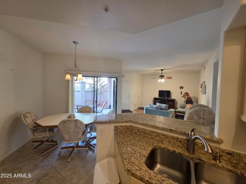 182-9151 W Greenway Rd, Peoria, AZ, 85381-3717 | Card Image