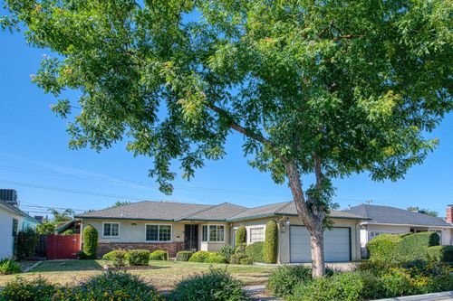 3544 E Indianapolis Ave, Fresno, CA, 93726-2443 | Card Image