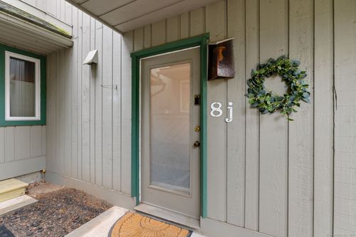 unit-j-8 Lyle Ct, Farmington, CT, 06032-3588 | Card Image