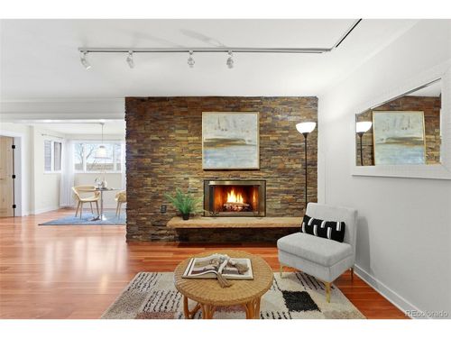 apt-105-2 Adams St, Denver, CO, 80206-5725 | Card Image