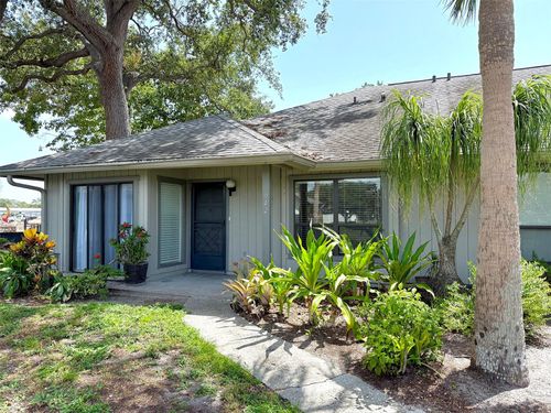 v28-942 N Beneva Rd, Sarasota, FL, 34232-1303 | Card Image
