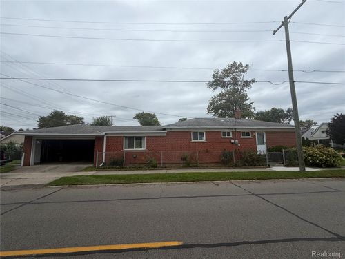 1353 Stewart Ave, Lincoln Park, MI, 48146-3370 | Card Image
