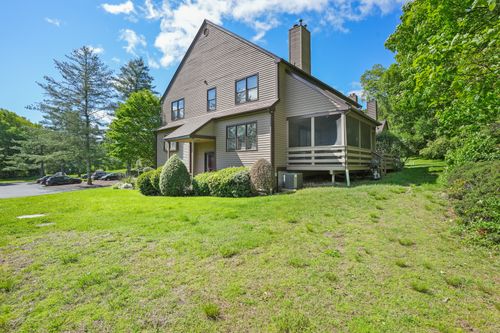 17-17 Hollow Tree Ln, Monroe, CT, 06468-2646 | Card Image