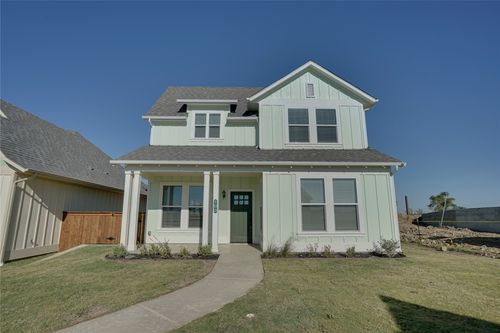 100 Cardinal Woods Ct, Granbury, TX, 76049-2916 | Card Image