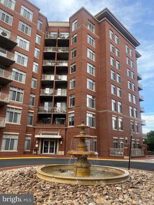 unit-410-4480 Market Commons Dr, FAIRFAX, VA, 22033-6060 | Card Image