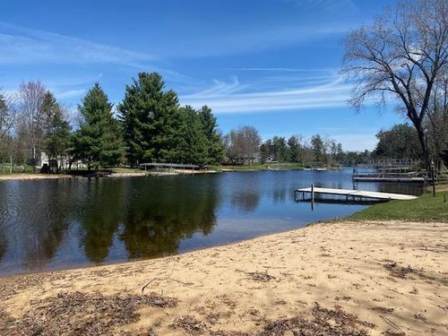 1047 Archer Ln, Nekoosa, WI, 54457-8598 | Card Image