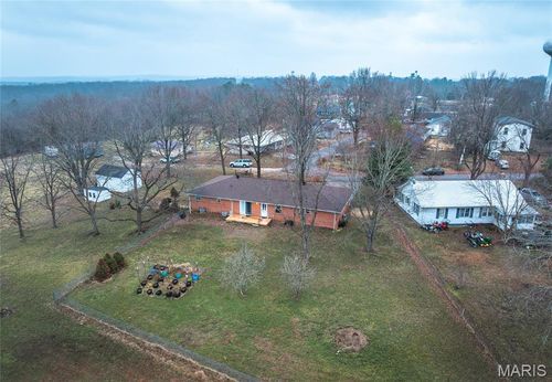 419 E Hardy St, Saint James, MO, 65559-1710 | Card Image