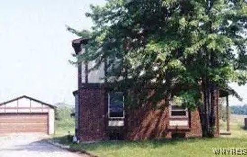 353 Kaymar Dr, Amherst, NY, 14228-3015 | Card Image