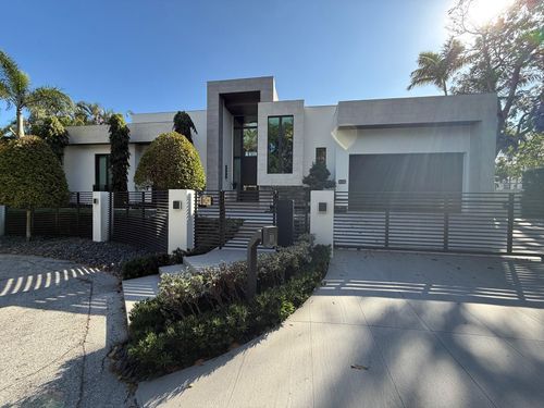 816 Se 25th Ave, Fort Lauderdale, FL, 33301-2622 | Card Image