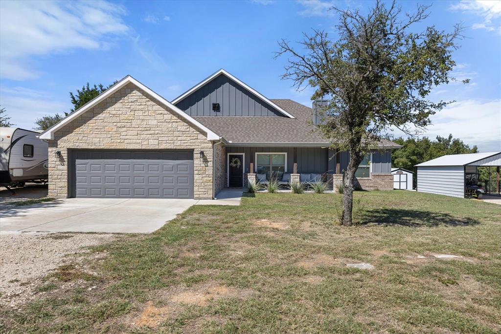 Sunfish Pt, Bluff Dale, TX 76433